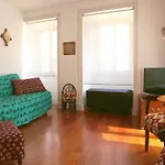 Largo House Daire