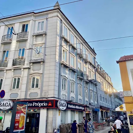 Largo House Апартаменты *