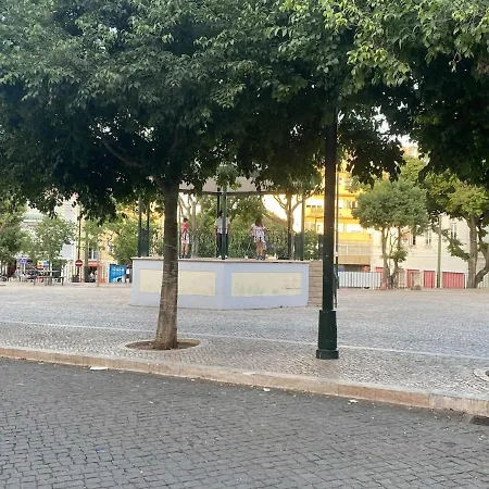 Largo House Appartement *