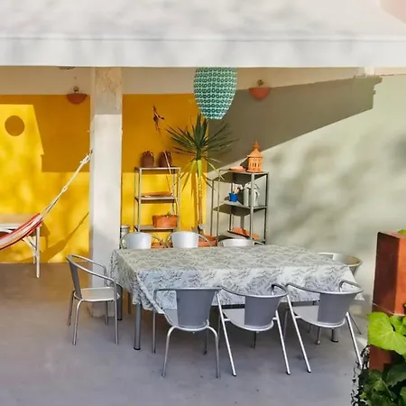 Largo House
