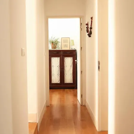 Largo House Appartamento Lisbona